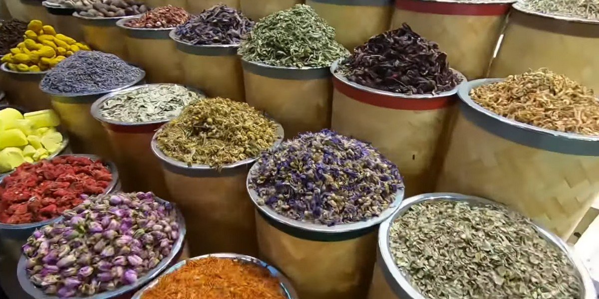 Aladdin Tour: Souks and Tastings, Creek, Old Town in Dubai